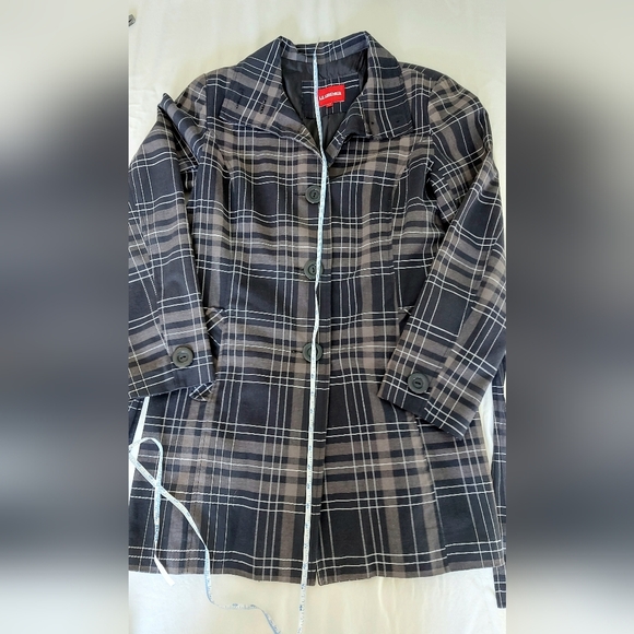 Woman's Black & Gray Plaid Trench Coat with Belt - Picture 7 of 11